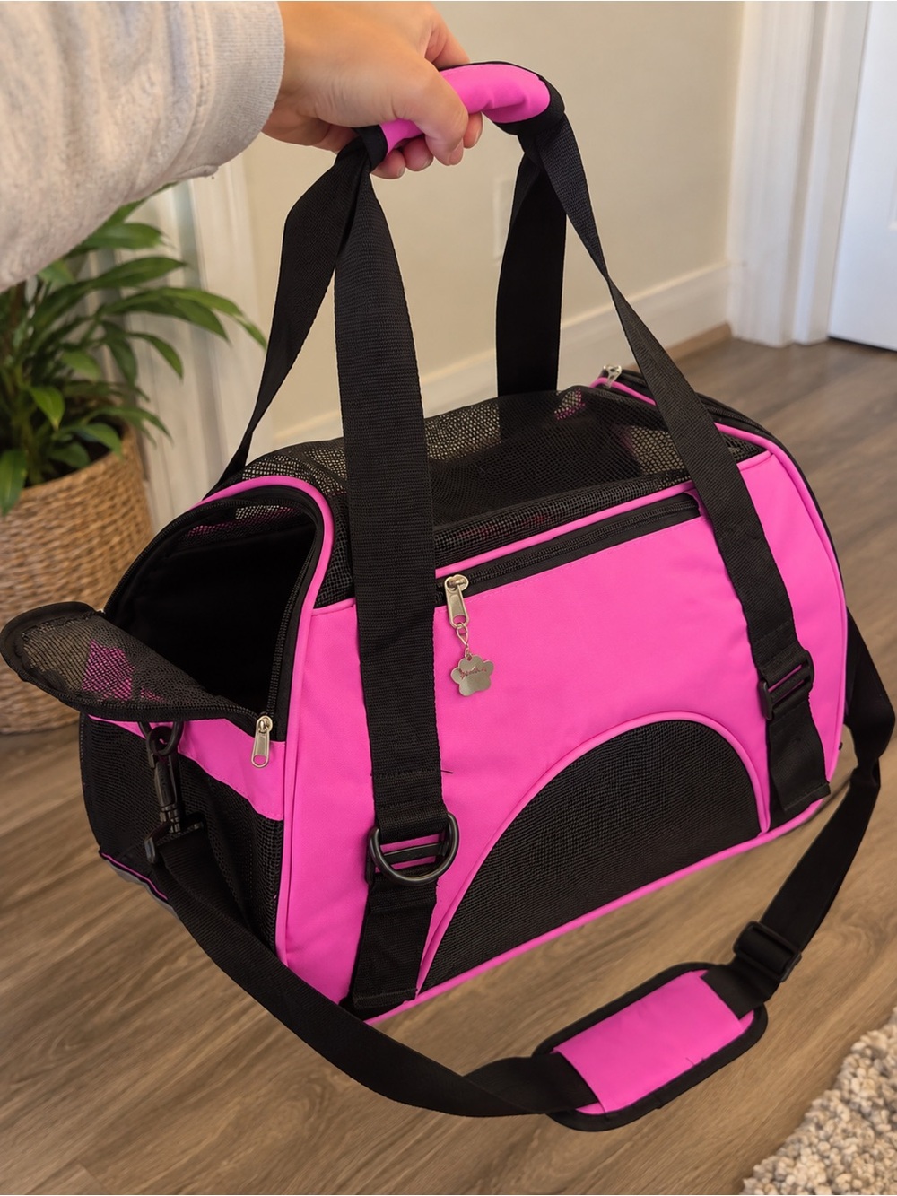 Pink Pet Carrier Bag for Cats - Portable Travel Tote